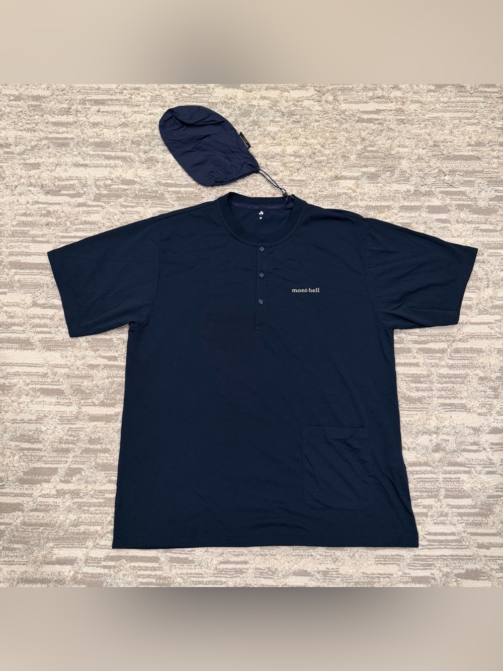 Montbell Wickron Travel Knit Shirt Men’s Medium Crew Navy Pocket Pouch